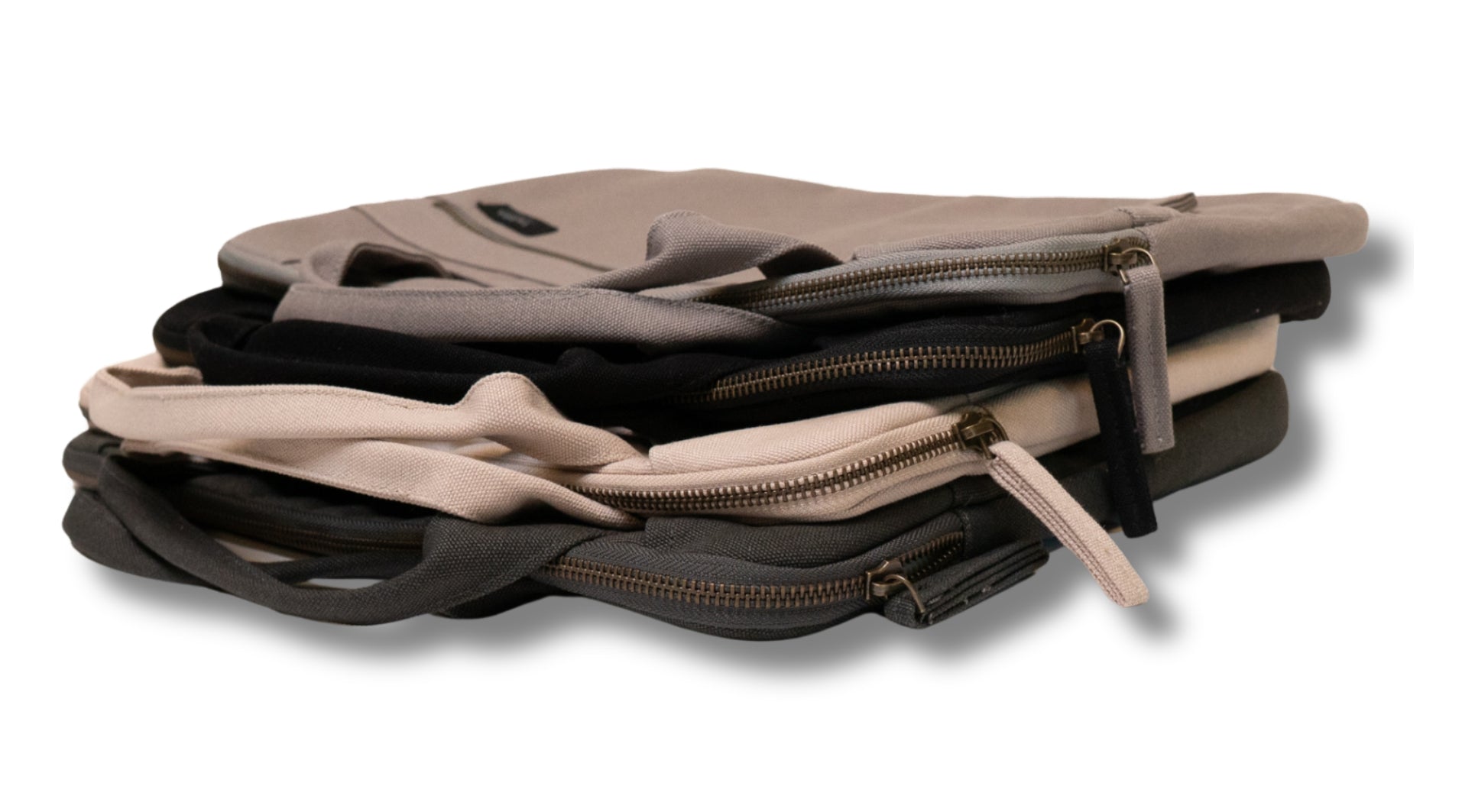 Lead-free metal zippers