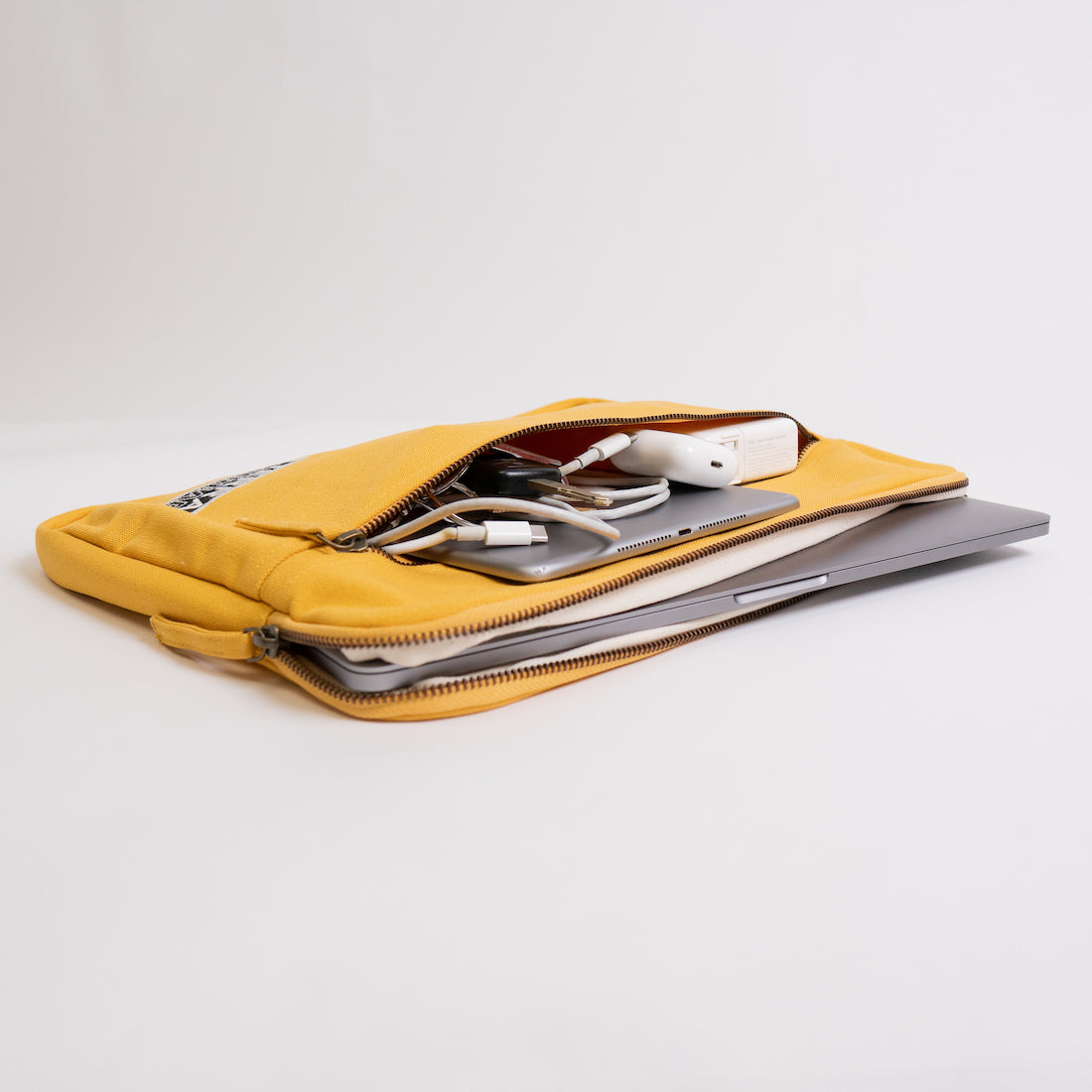 best macbook pro case