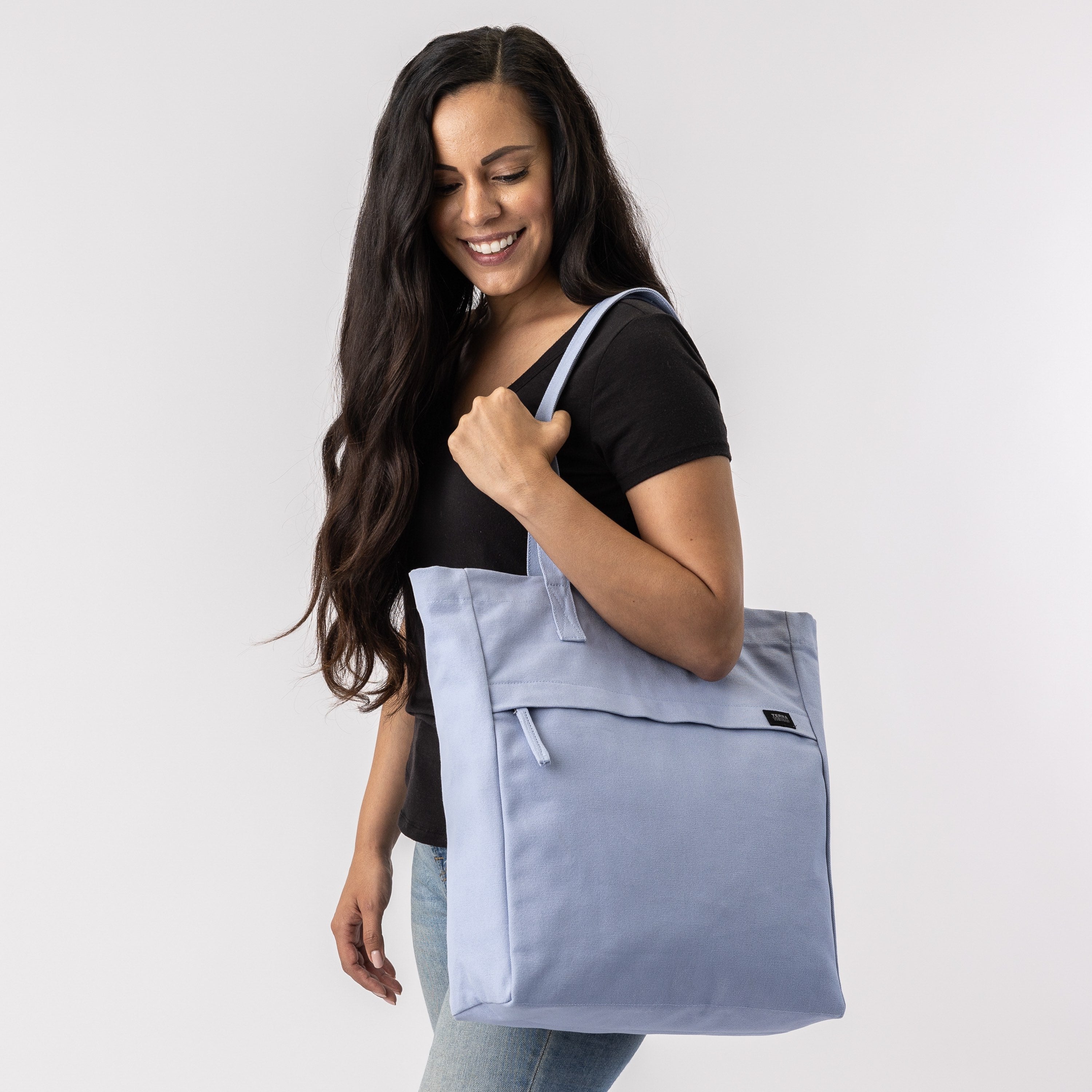 big tote bag with pockets