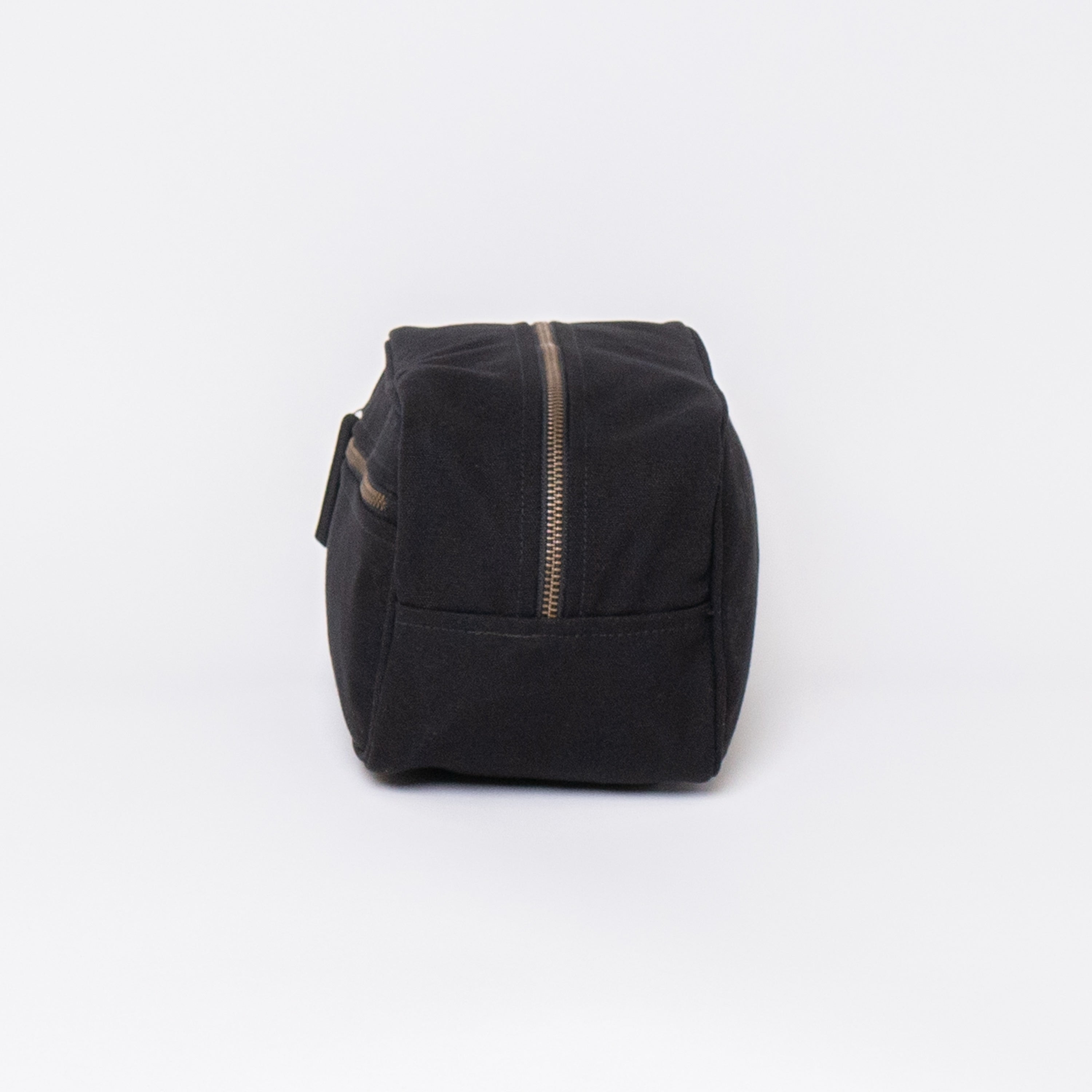 black color men toiletry bag