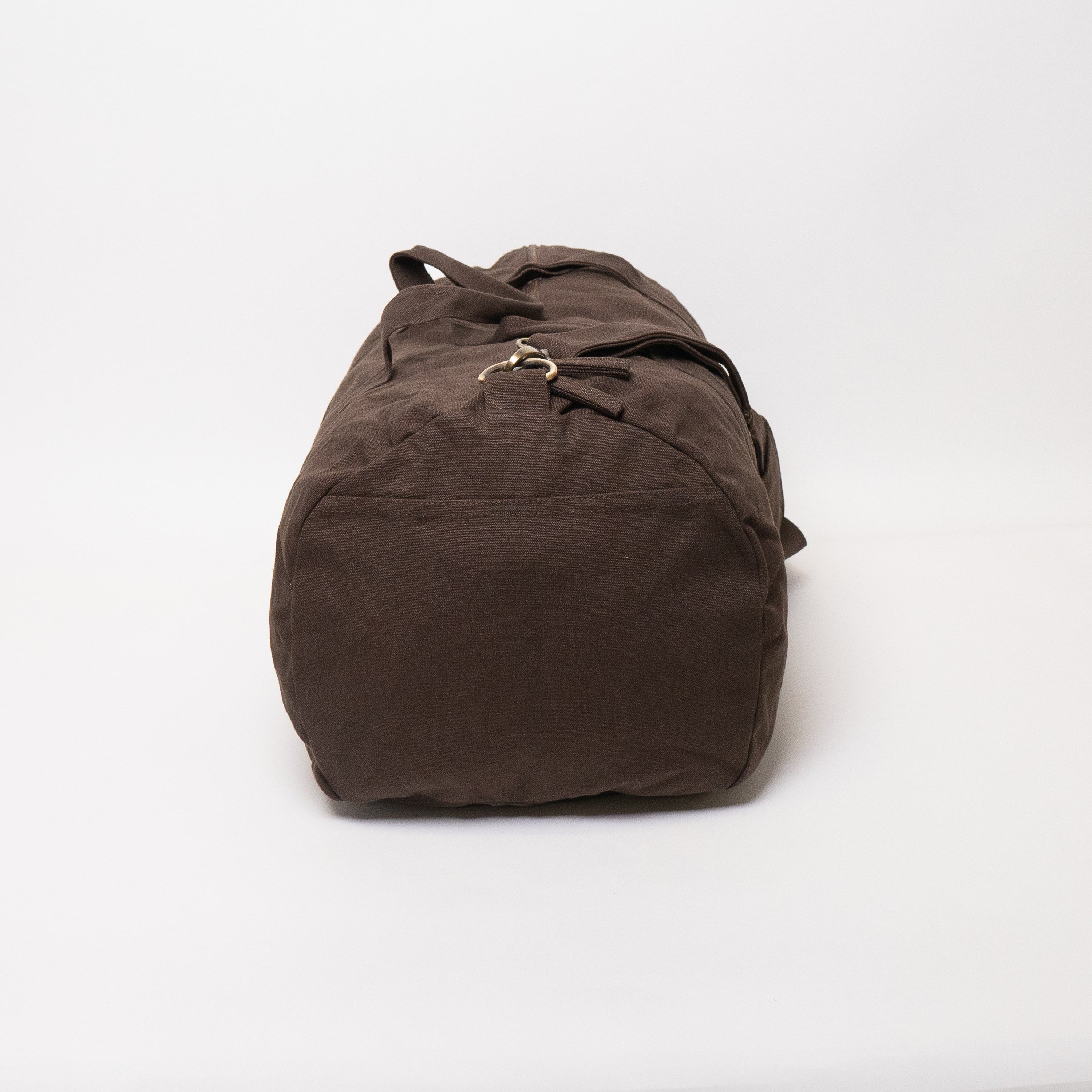 brown gym bag