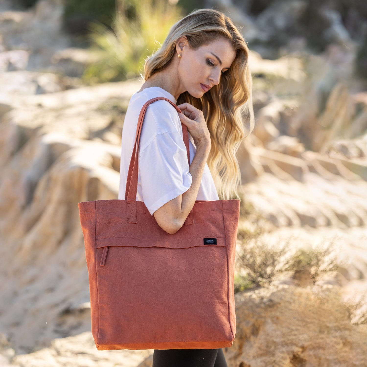 ladies work bag with compartments