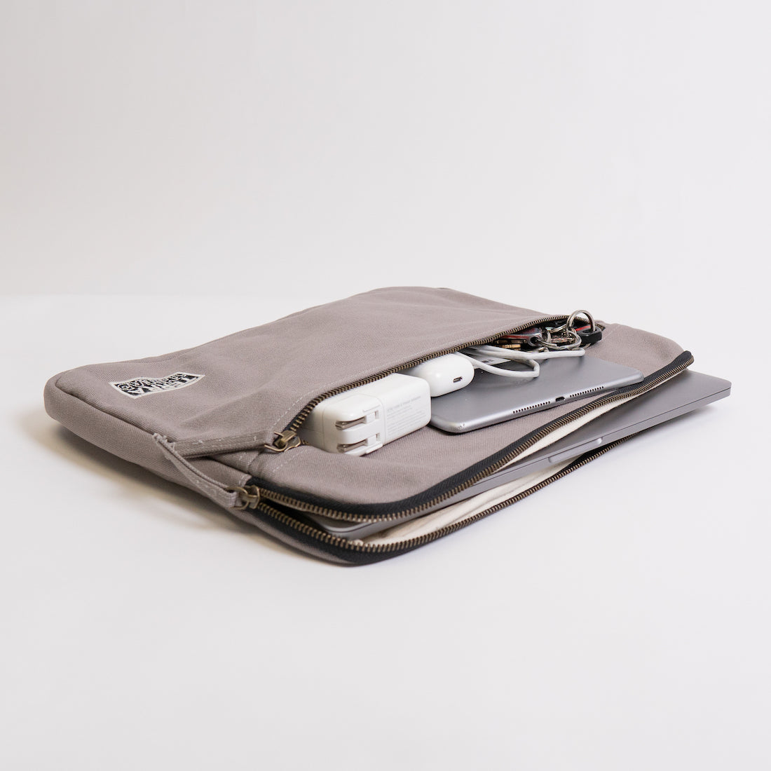 laptop sleeve with ipad pocket