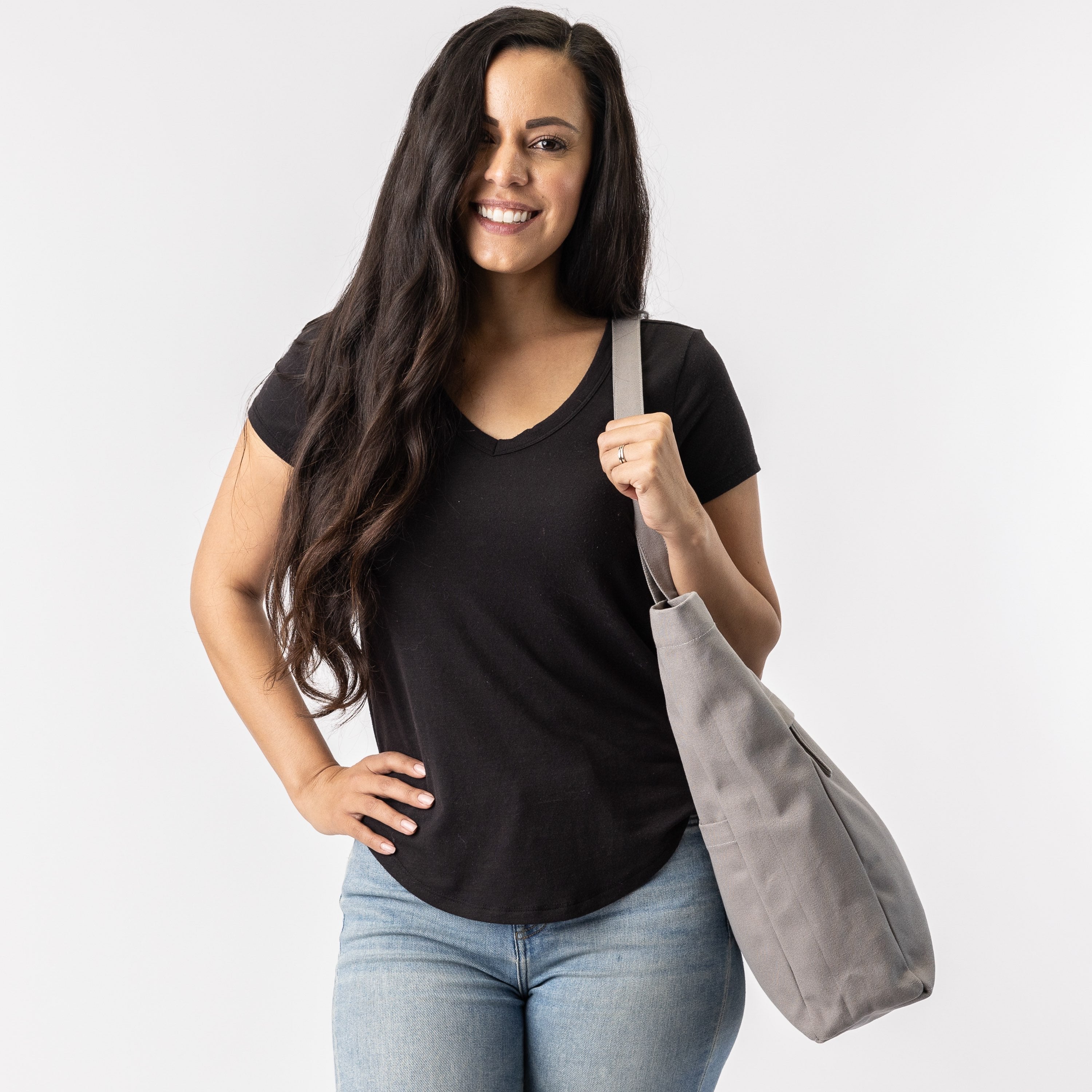 large tote purse with pockets