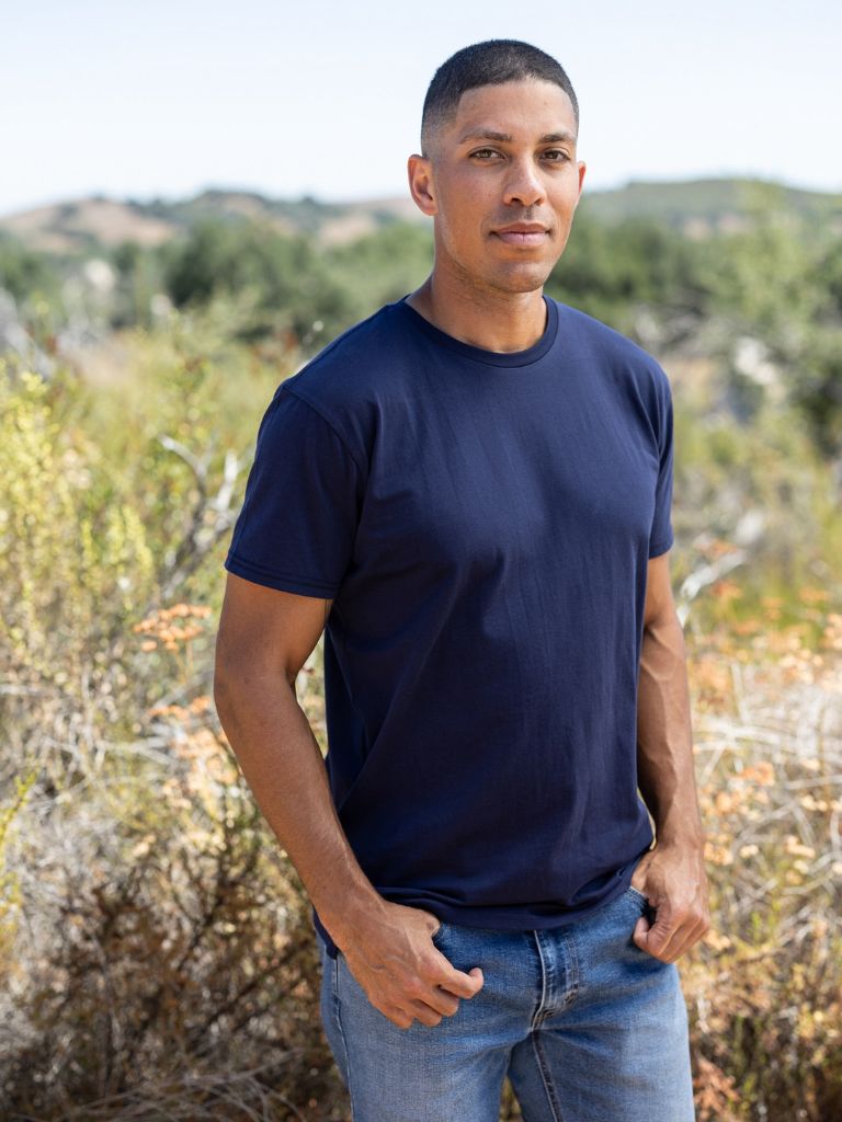 organic_cotton_tshirts_in_navy_blue_color