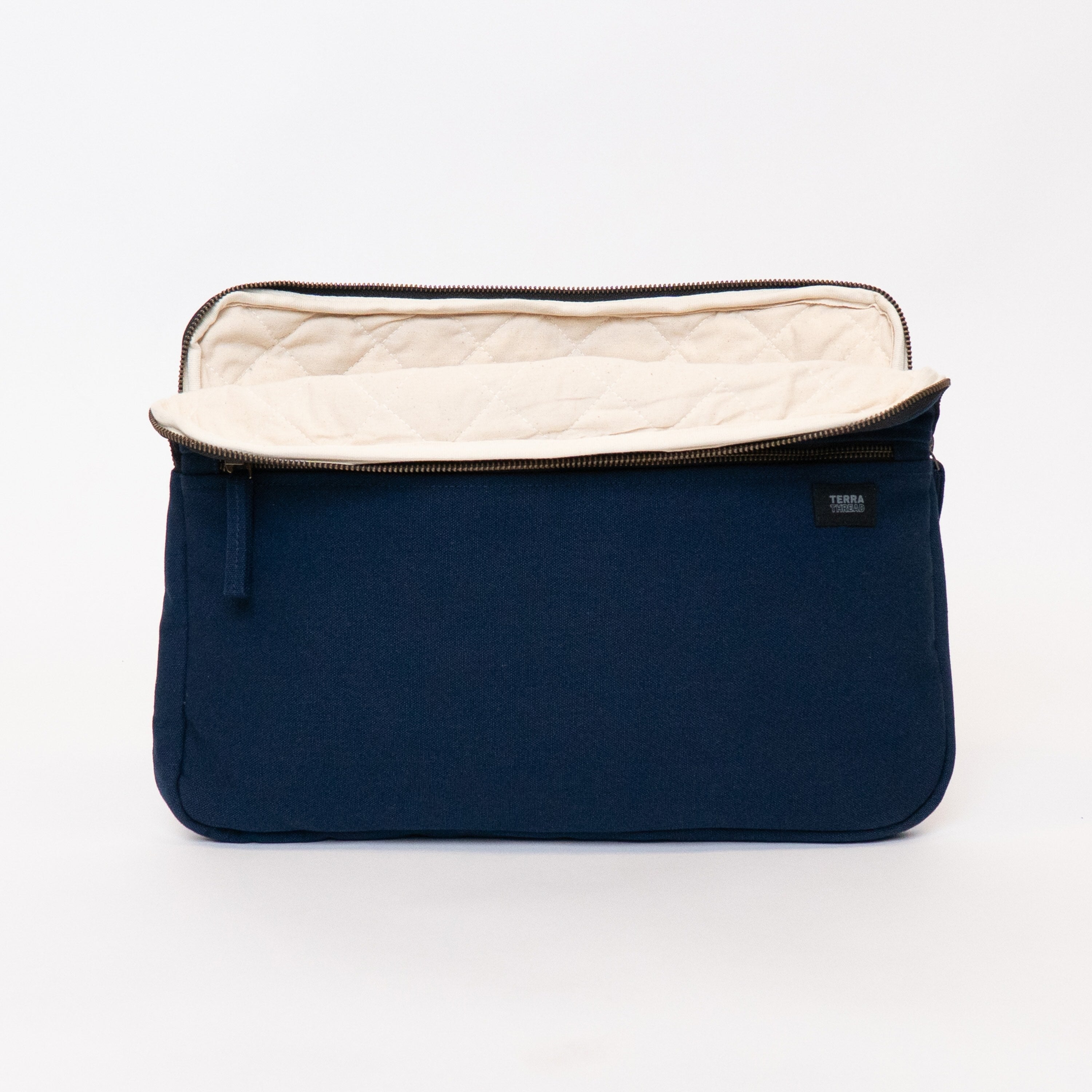 quilt padded laptop sleeve in navy blue