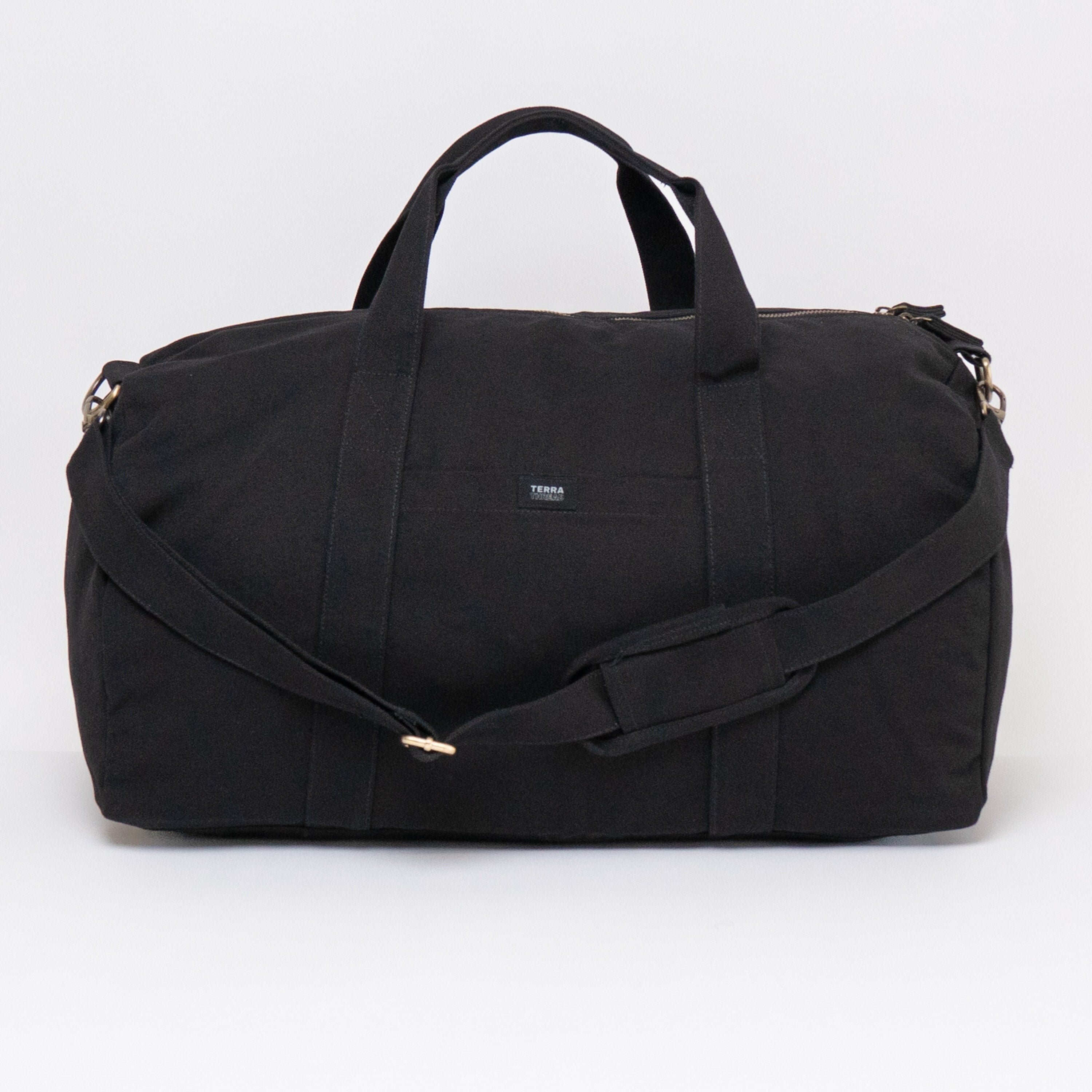 sustainable travel bag in black color