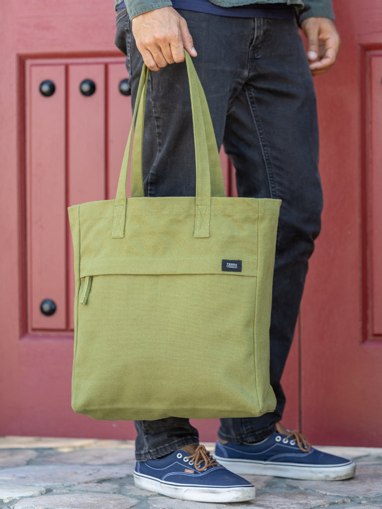 tote bag with water bottle pocket inside