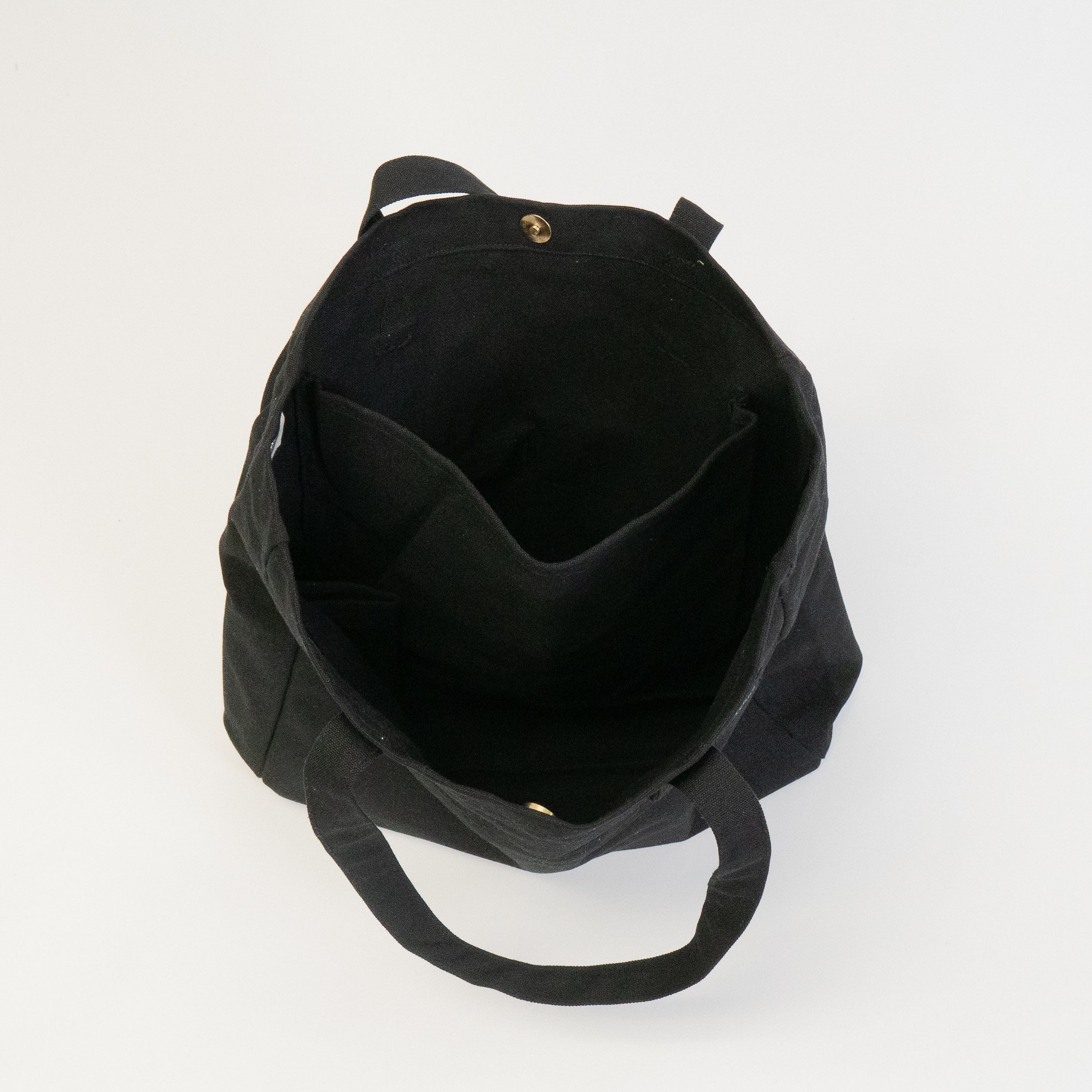 work totes with pockets inside