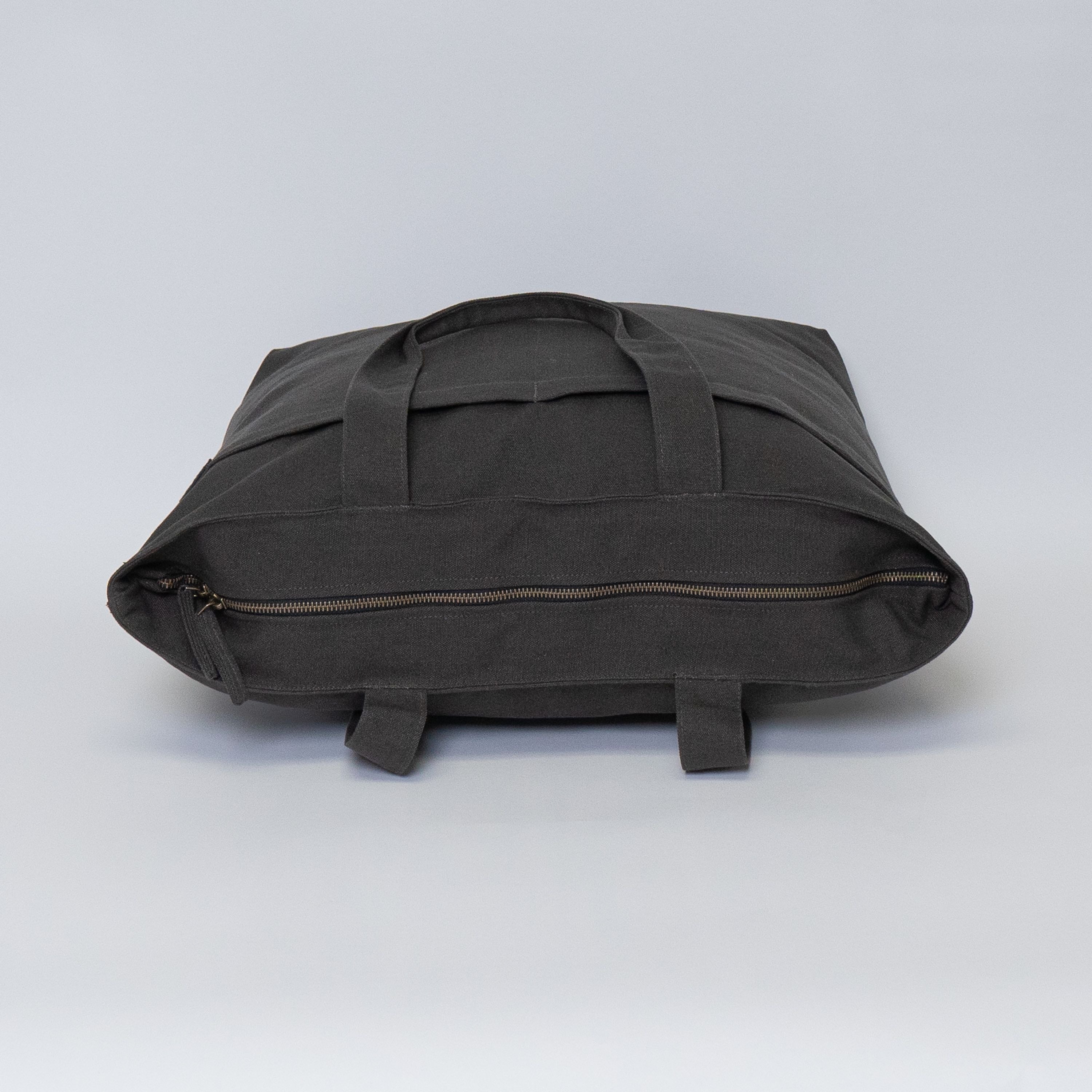 travel tote