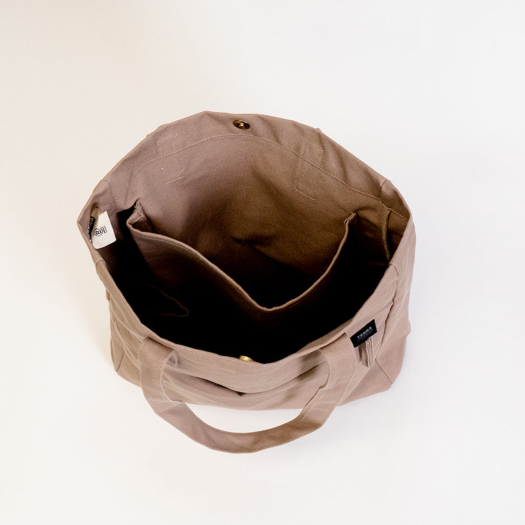 work bag with compartments