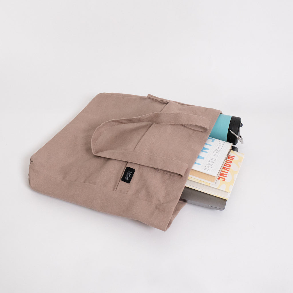 work bag with water bottle holder