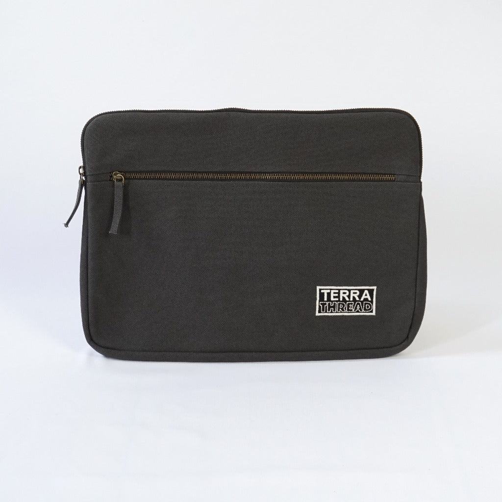 organic cotton quilted laptop sleeve 15 inch