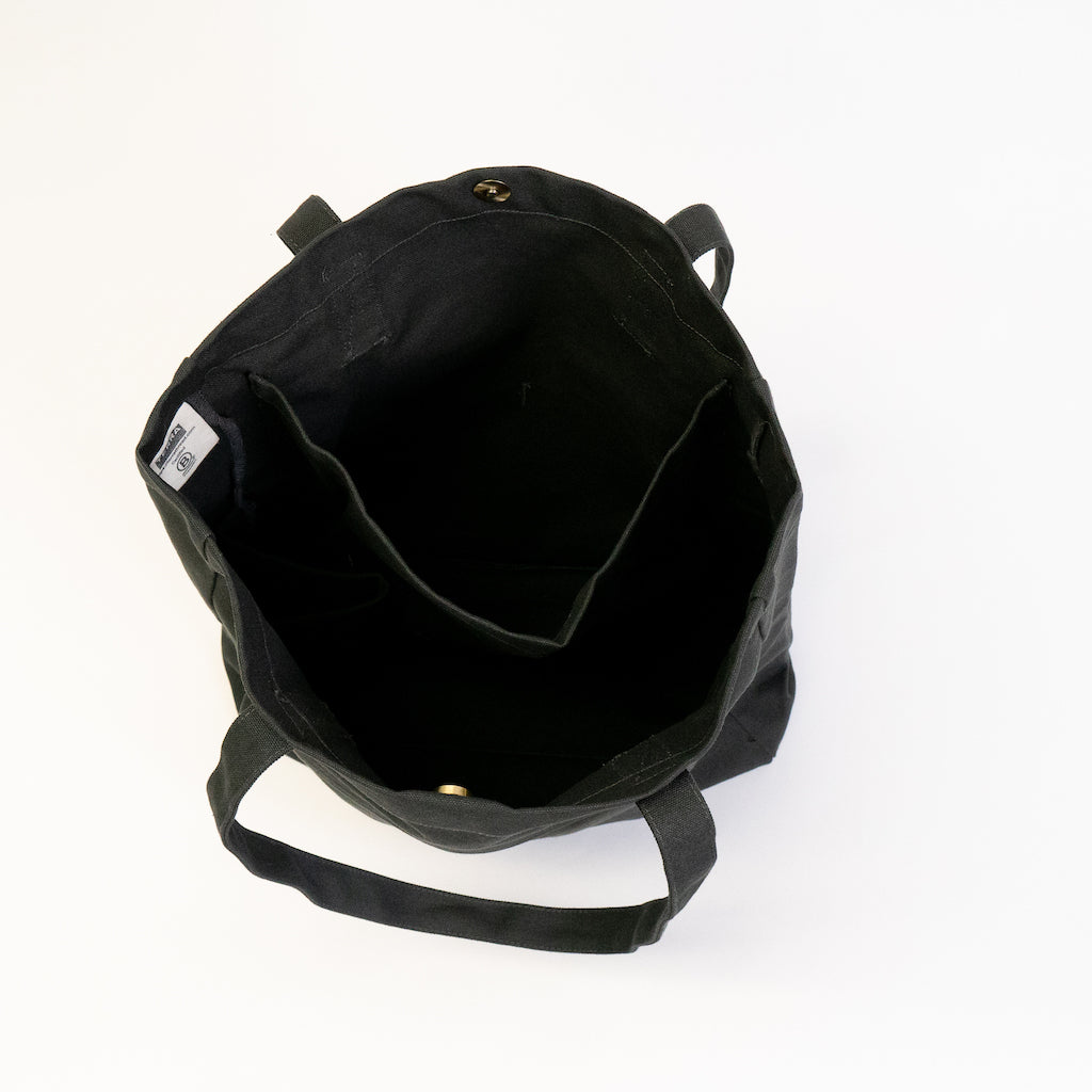 black business tote