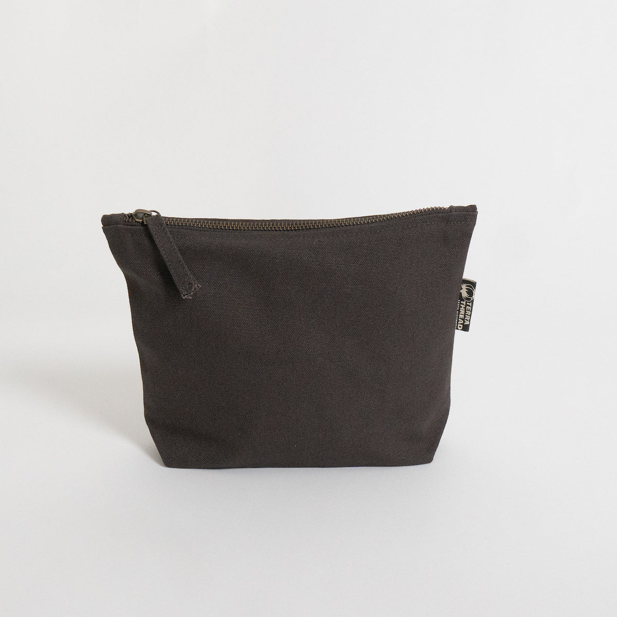 minimal makeup bag