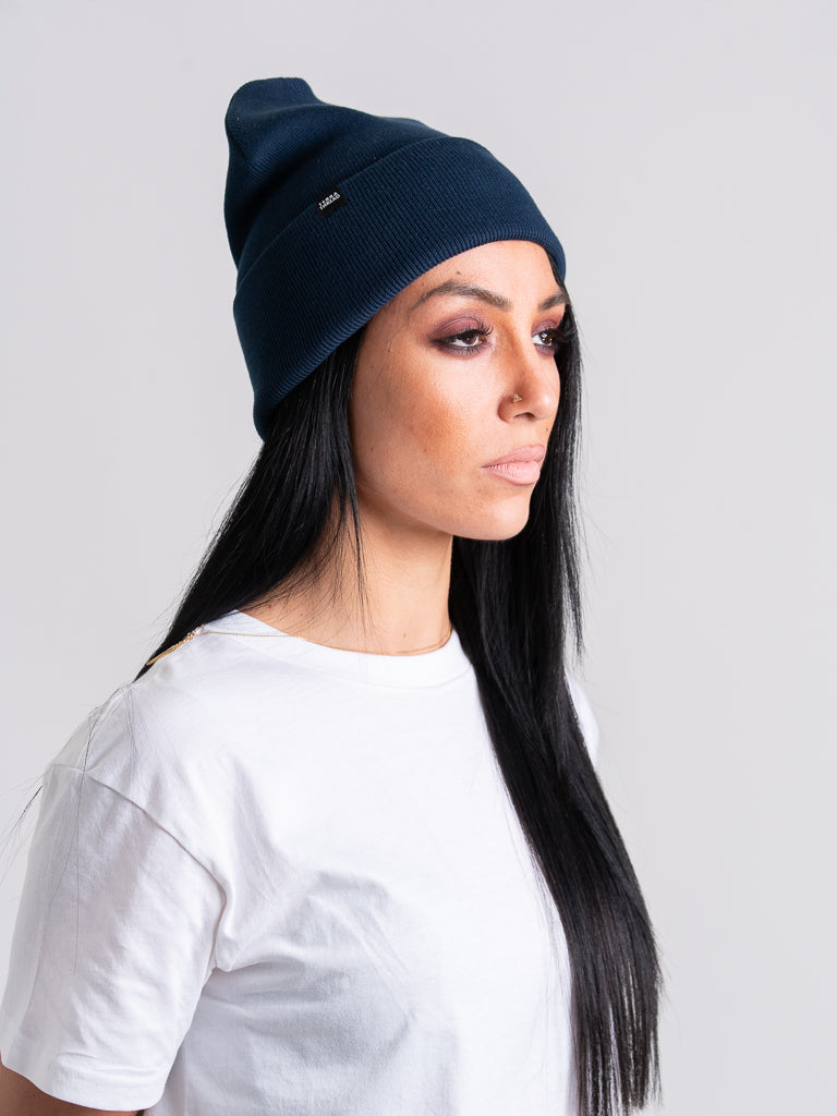 navy blue beanie hat