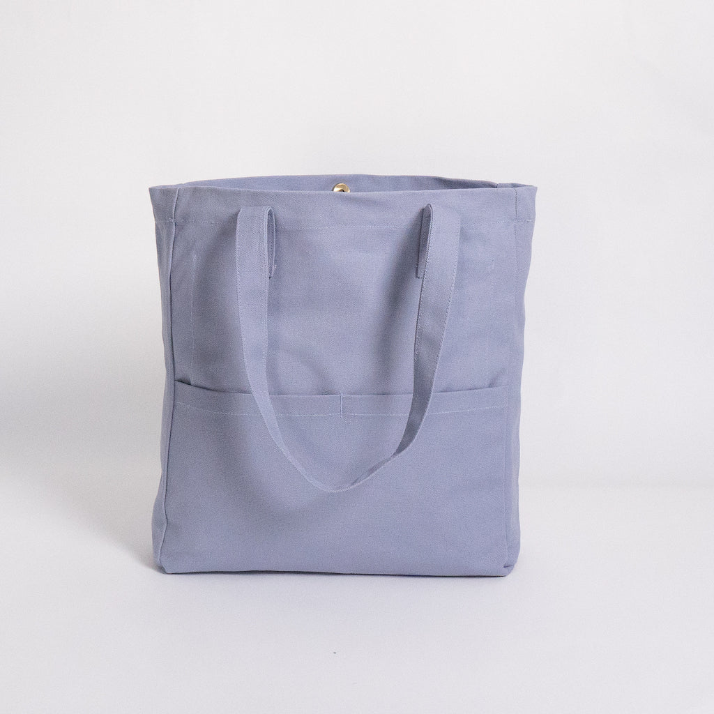 pocket tote bag