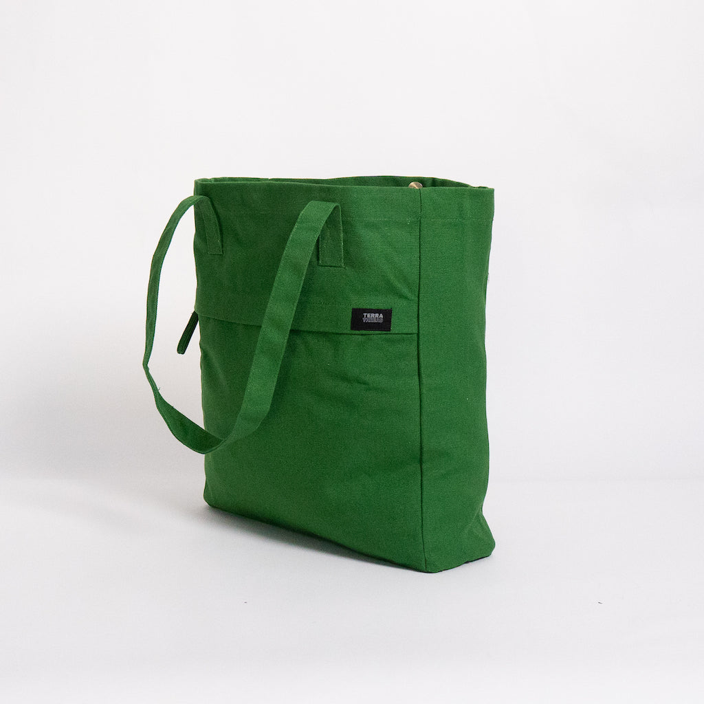 totes with pockets