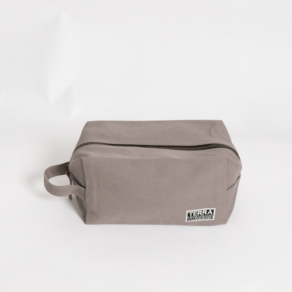 travel toiletry bag for women