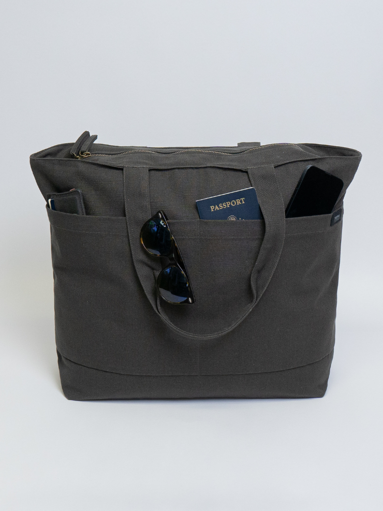 Bags with trolley sleeve