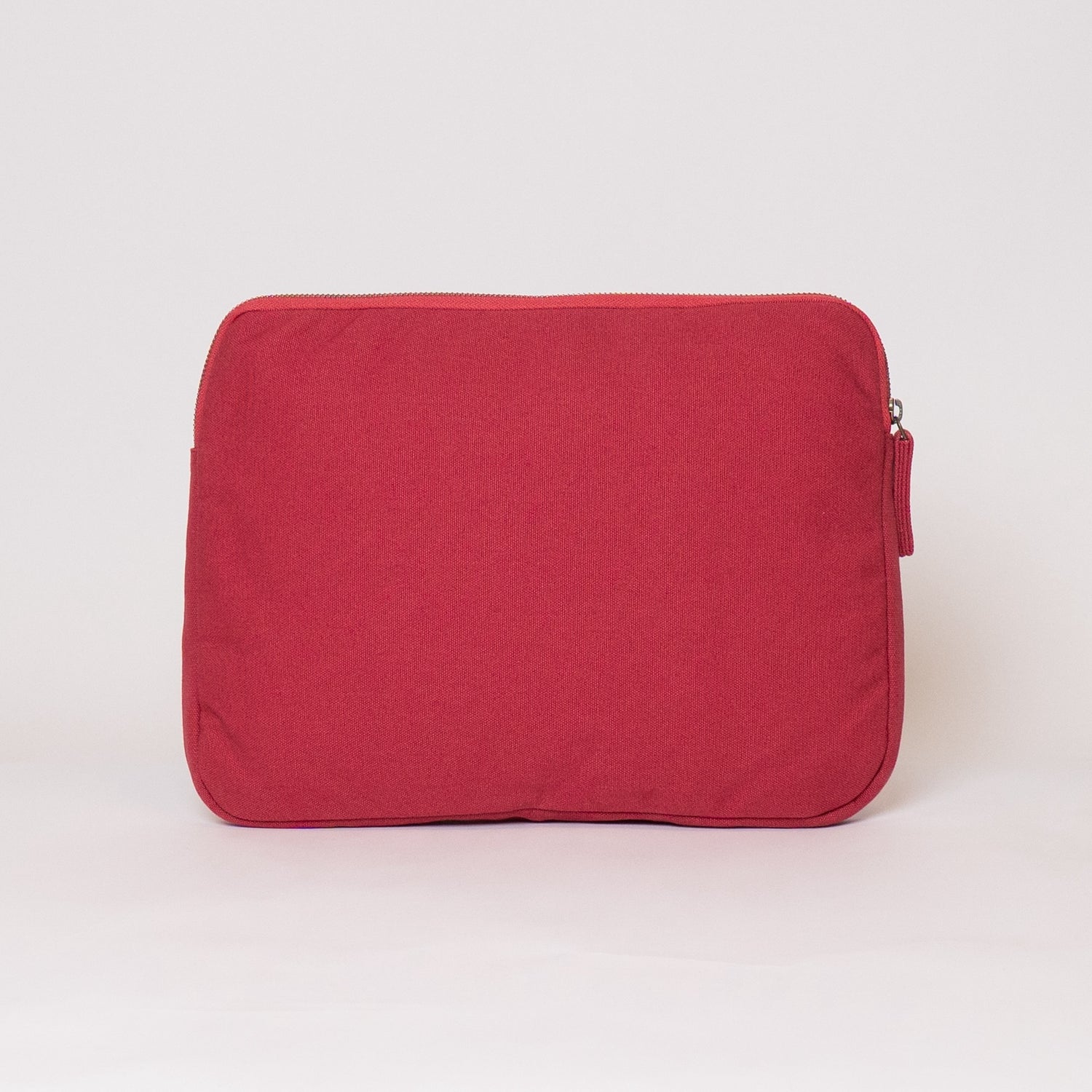 red laptop case macbook pro