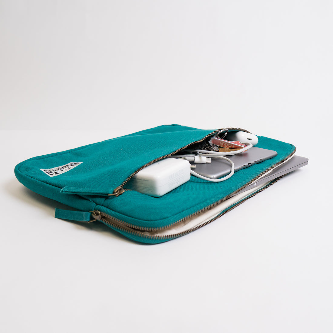 teal laptop sleeve bag case with pocket