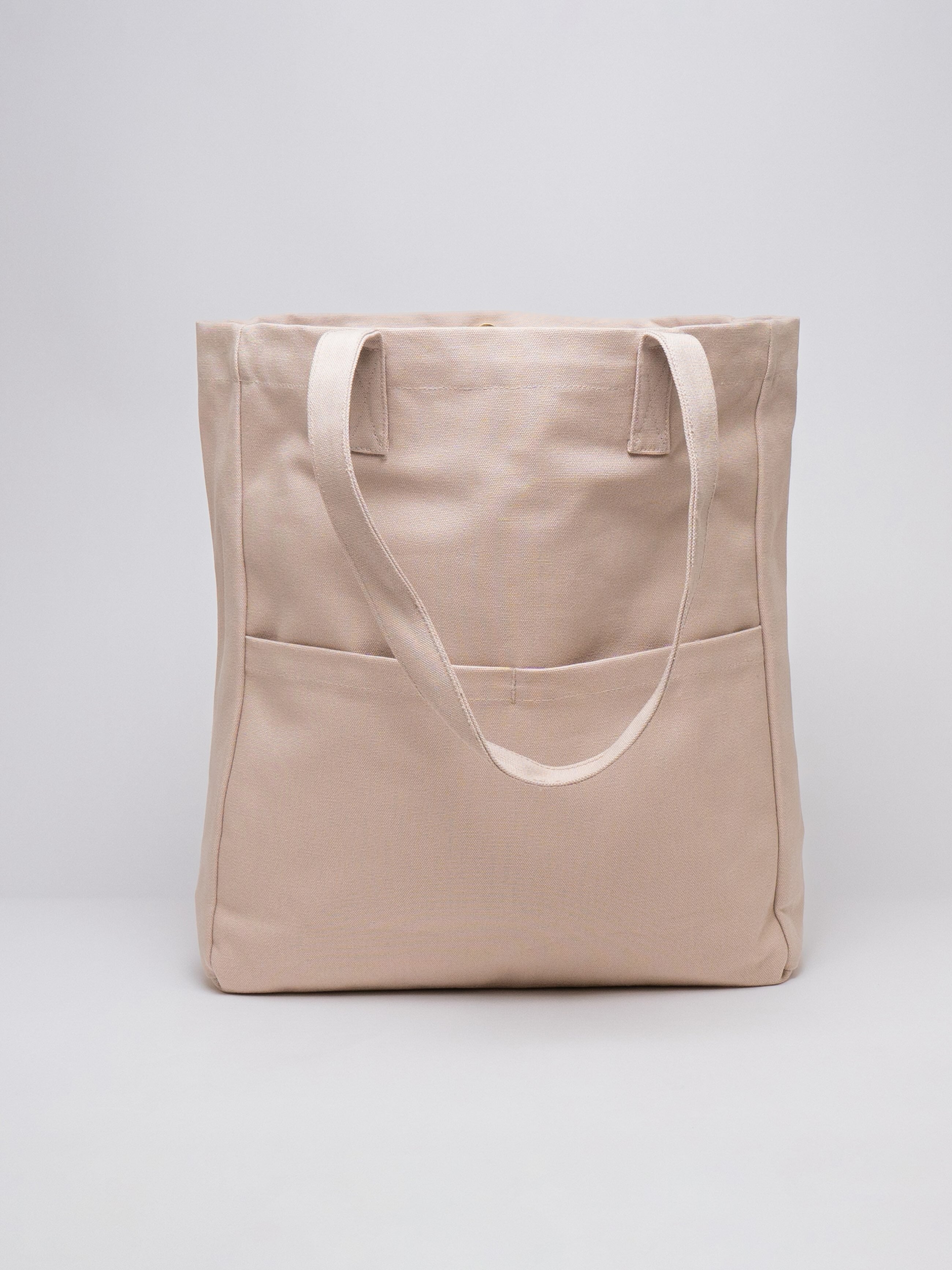 tote bag with inside pockets