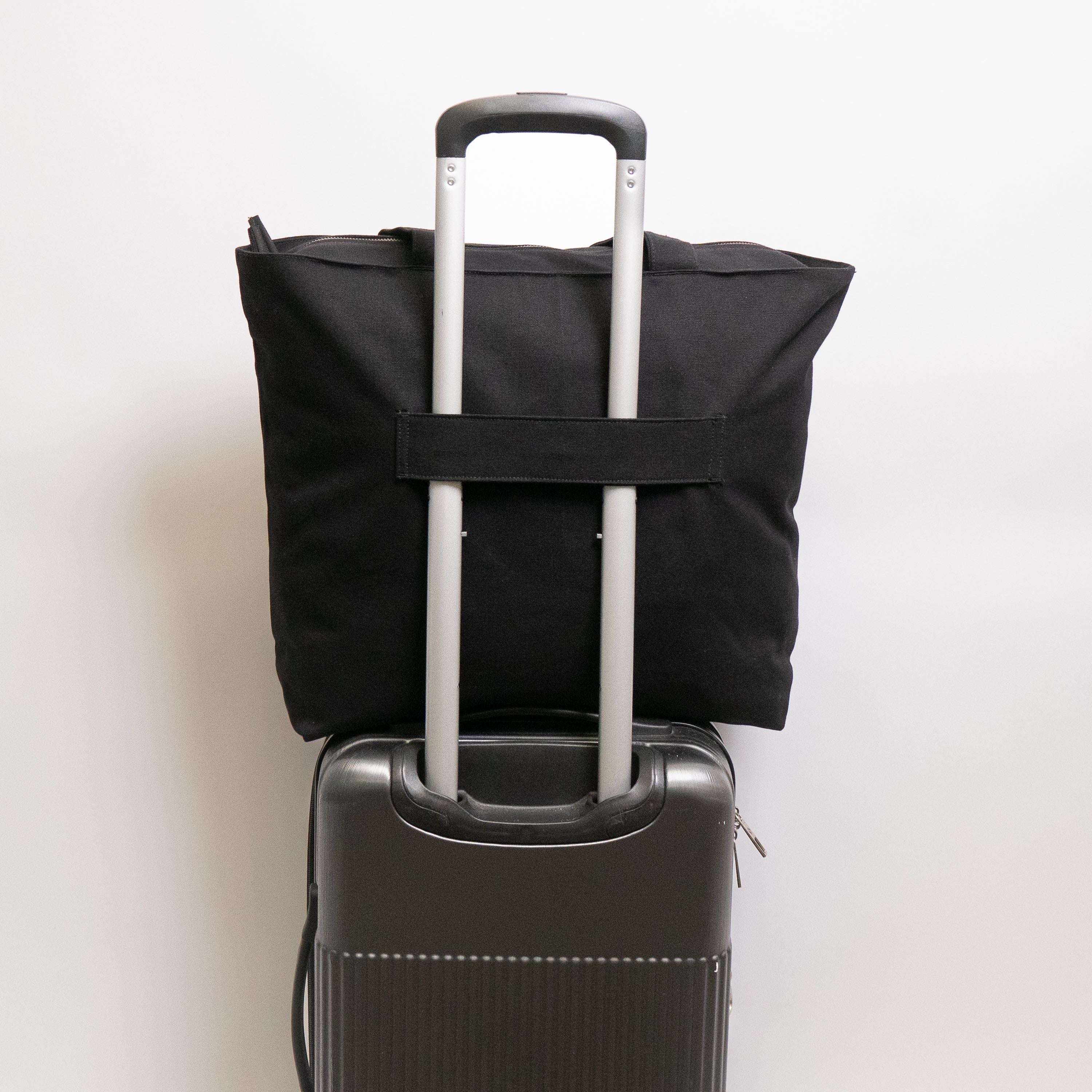 Bag with sleeve for suitcase online