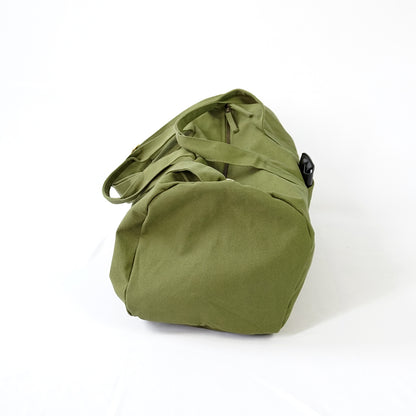 olive green gym bag made of organic cotton
