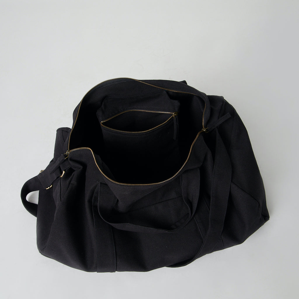 compartment duffel bag