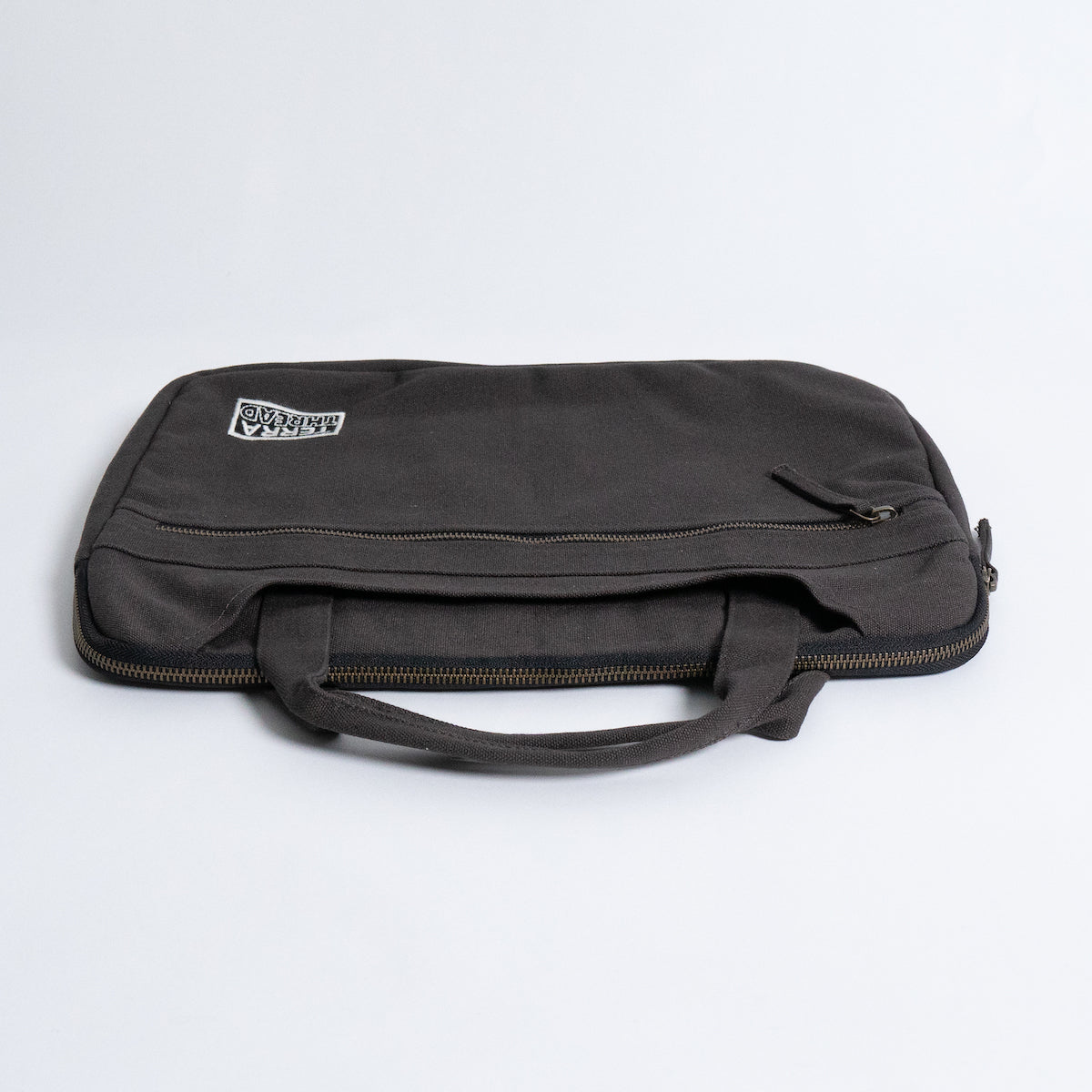 Hasta Laptop Sleeve with handle and pocket Terra Thread