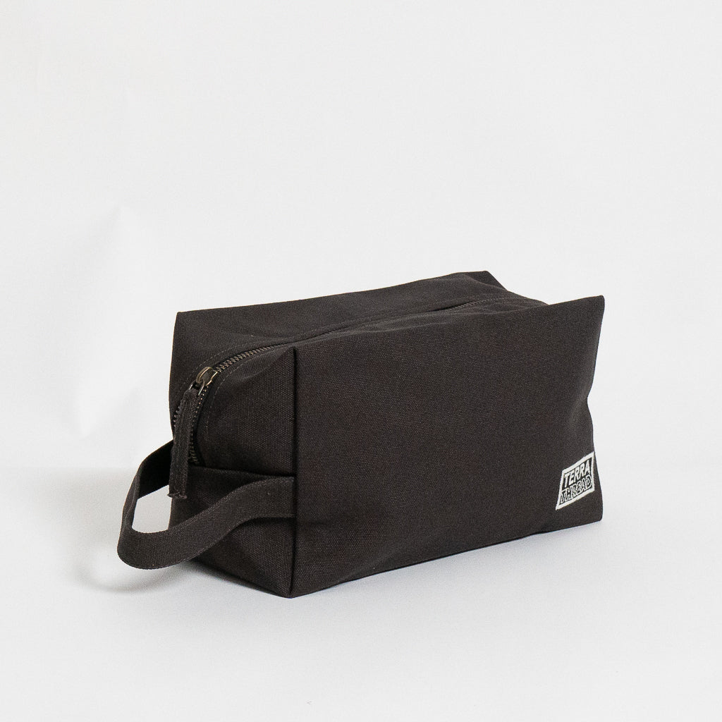 Herschel clearance bathroom bag